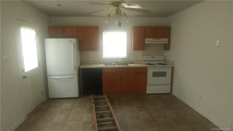 Property image 3 at 1036 Brianna Way, Charlotte, NC 28217