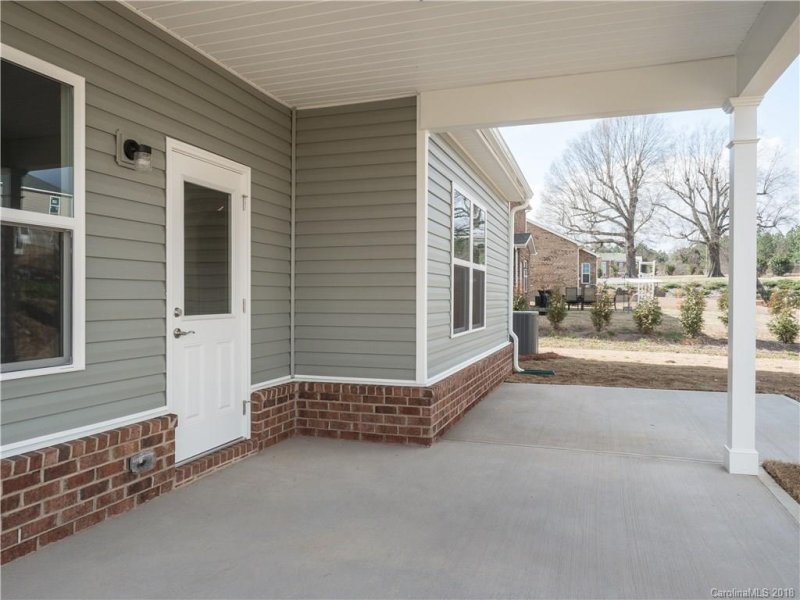 Property image 3 at 233 Keating Place Drive, Fort Mill, SC 29708