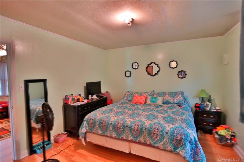 Property image 4 at 100 Peachtree Street, Belmont, NC 28012