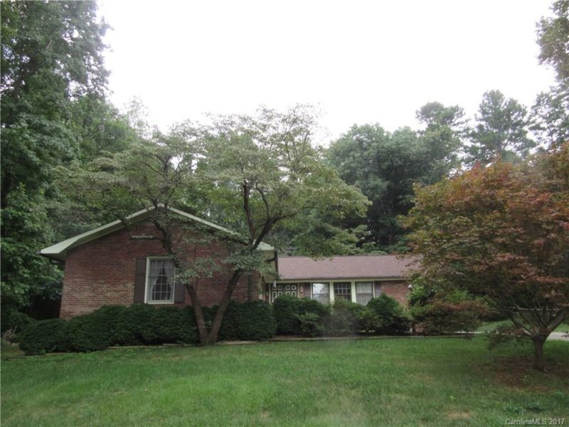 Property image 2 at 1205 Derbyshire Road, Kannapolis, NC 28081