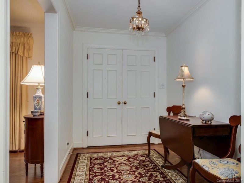 Property image 3 at 2146 Granada Drive, Charlotte, NC 28226