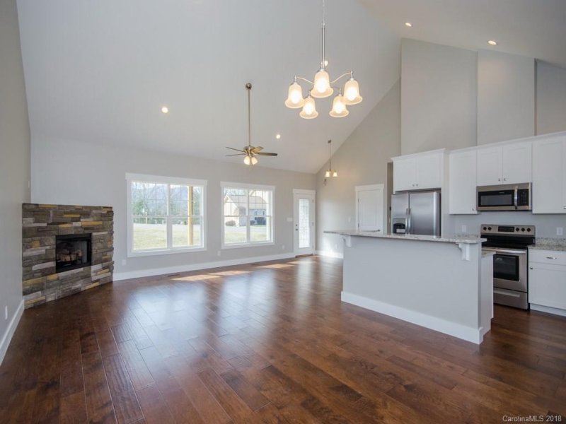 Property image 3 at 89 Big Sky Drive, Leicester, NC 28748