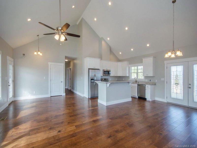 Property image 4 at 89 Big Sky Drive, Leicester, NC 28748