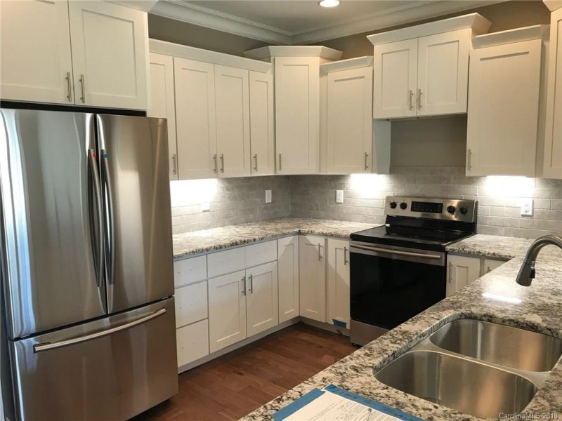 Property image 4 at 143 Carters Farm Drive, Statesville, NC 28625