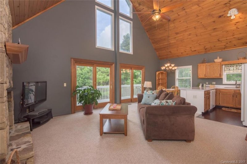 Property image 5 at 63 Treehaven Road, Black Mountain, NC 28711