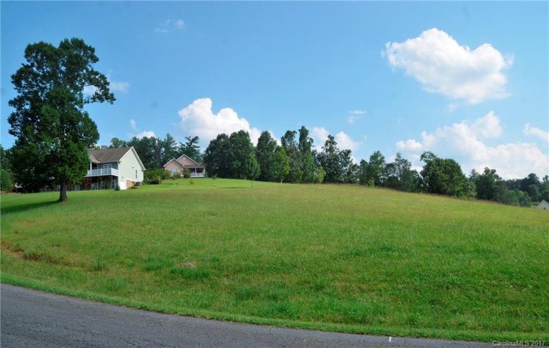 40 Ivy Meadows Drive