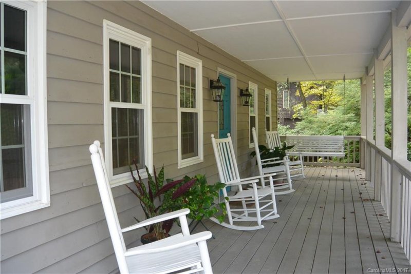 Property image 2 at 49 Skyline Drive, Hendersonville, NC 28791