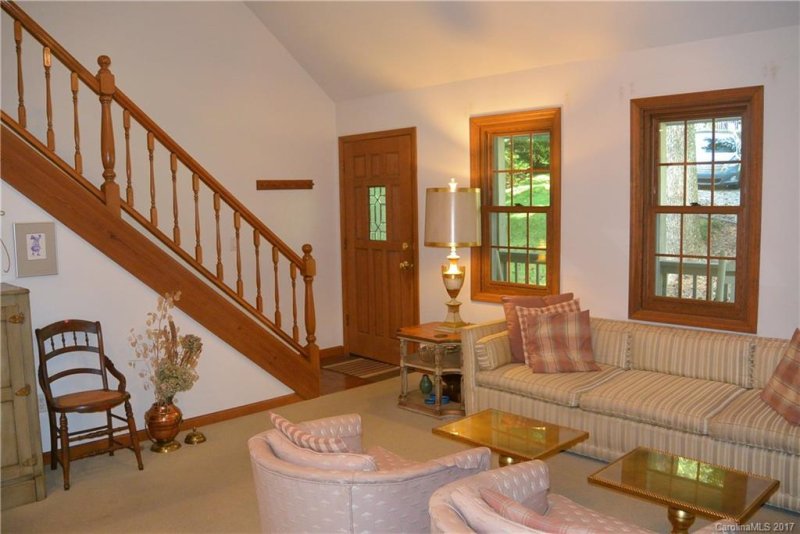 Property image 3 at 49 Skyline Drive, Hendersonville, NC 28791