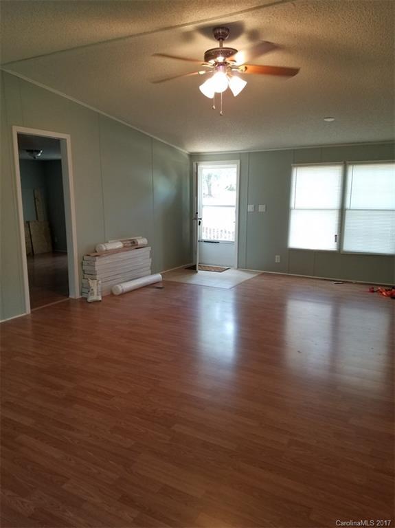 Property image 2 at 3376 Stony Brook Circle, Newton, NC 28658