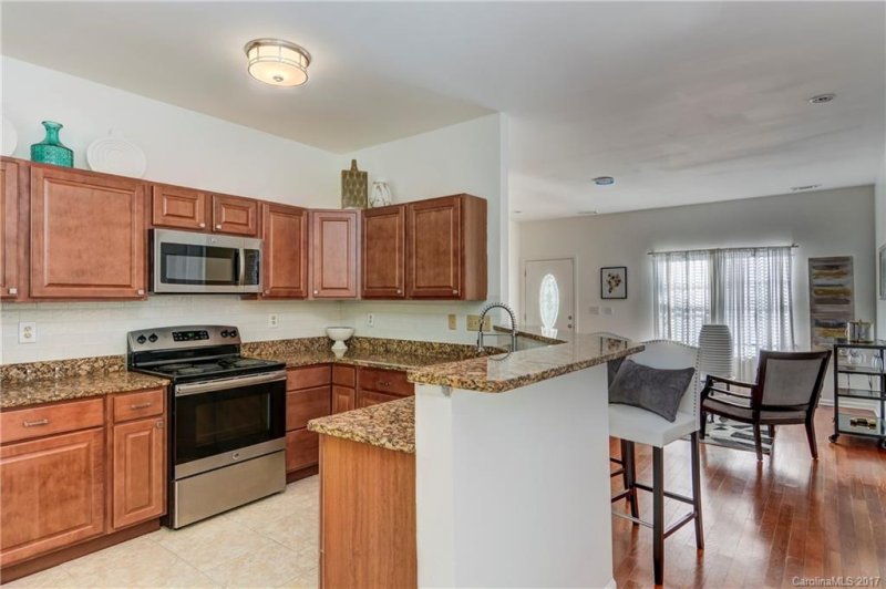 Property image 2 at 3206 Mintleaf Drive, Charlotte, NC 28269