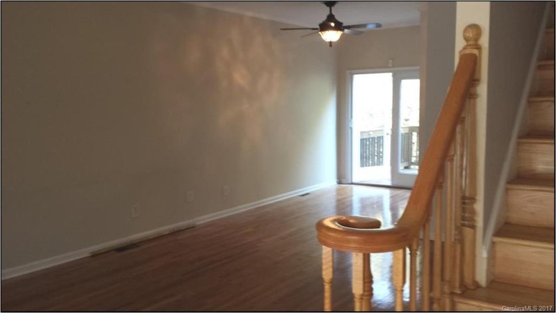 Property image 5 at 320 W 10th Street, Charlotte, NC 28202