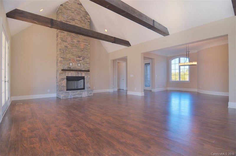 Property image 3 at 121 Dabbling Duck Circle, Mooresville, NC 28117