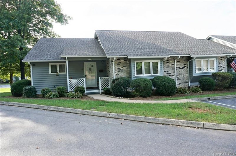 1901 Wellington Hills Circle