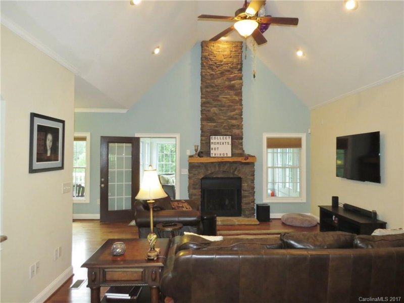 Property image 4 at 152 Cedar Lake Drive, Statesville, NC 28625