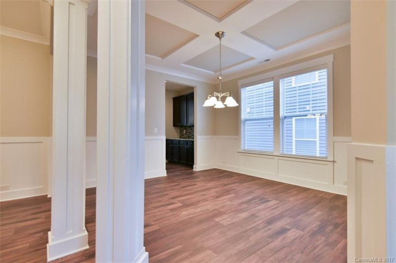 Property image 2 at 10012 Michael Crossing Drive, Charlotte, NC 28213