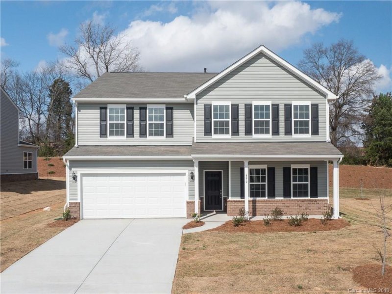 492 Twelve Oaks Lane