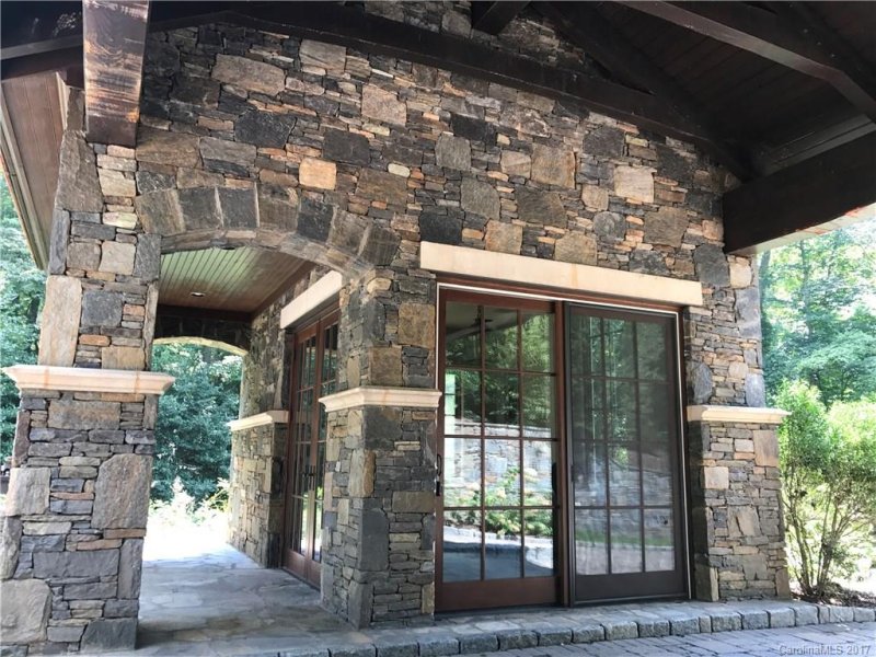 Property image 4 at 207 Starling Pass, Asheville, NC 28804