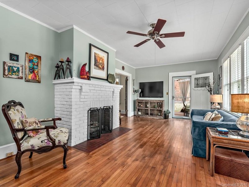 Property image 4 at 34 Gracelyn Road, Asheville, NC 28804