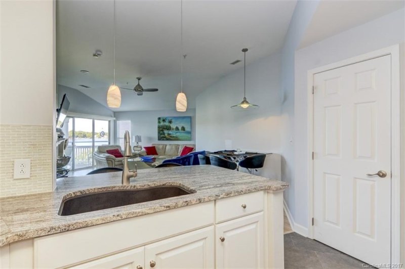 Property image 5 at 1342 Torrence Circle, Davidson, NC 28036