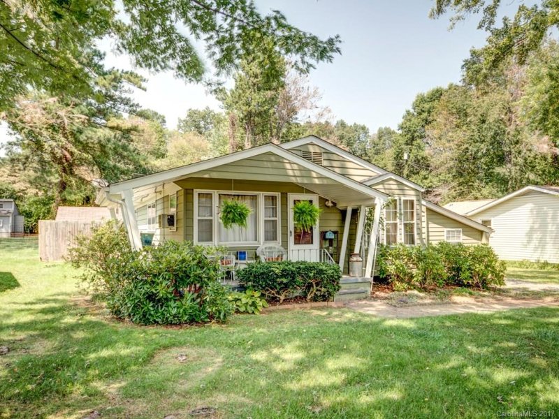 Property image 3 at 238 Shelton Street, Waynesville, NC 28786