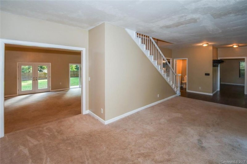 Property image 5 at 8428 Rego Street, Charlotte, NC 28216