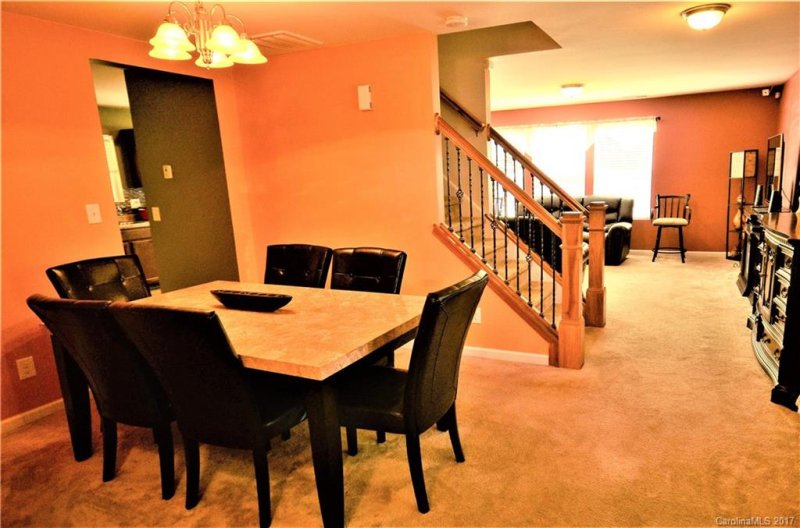 Property image 2 at 5903 Fazenda Drive, Charlotte, NC 28214