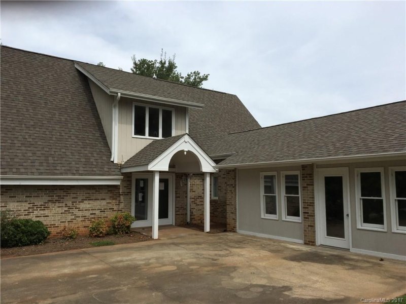 Property image 2 at 264 Knollwood Drive, Forest City, NC 28043