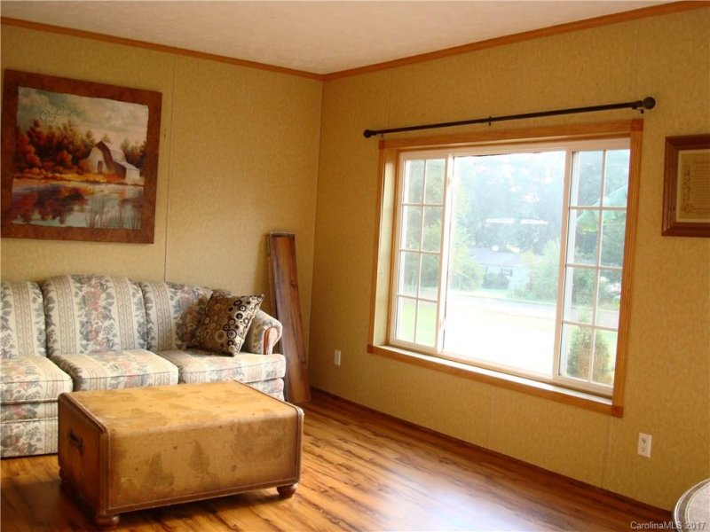 Property image 5 at 1944 Kollege Lane, Crouse, NC 28033