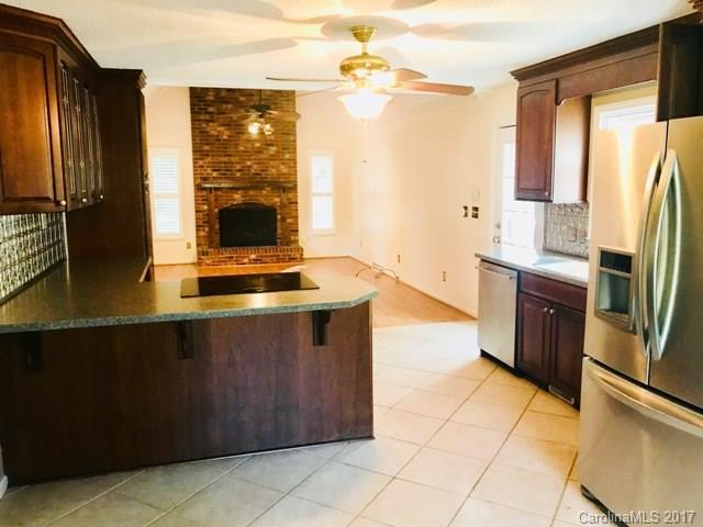 Property image 2 at 816 Willowhaven Court, Rock Hill, SC 29732