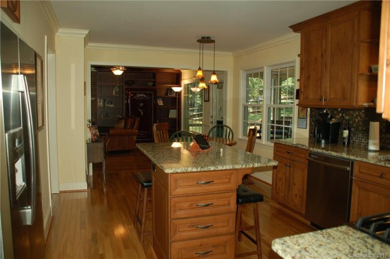 Property image 5 at 10415 S Hall Drive, Charlotte, NC 28270