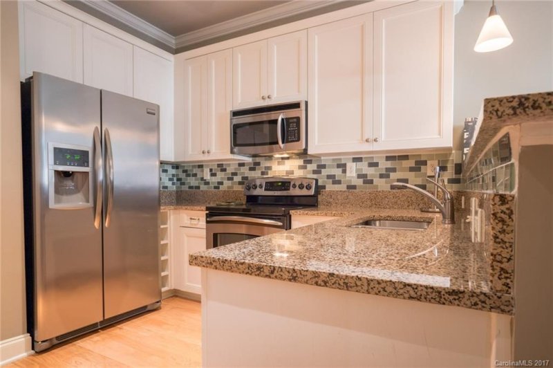 Property image 2 at 230 S Tryon Street, Charlotte, NC 28202