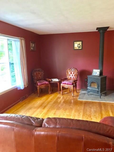 Property image 3 at 60 Taft Avenue, Asheville, NC 28803