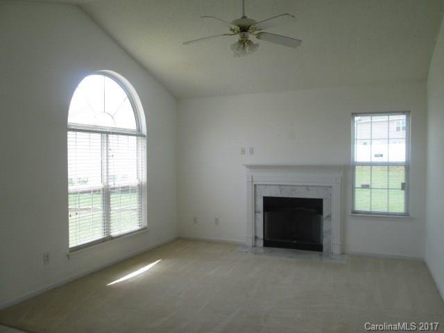 Property image 2 at 6922 Pepper Ann Lane, Charlotte, NC 28216