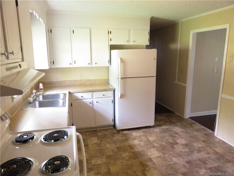 Property image 3 at 2108 Loblolly Lane, Kings Mountain, NC 28086