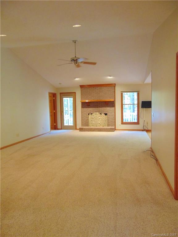 Property image 3 at 138 Roehm Landing, Denton, NC 27239