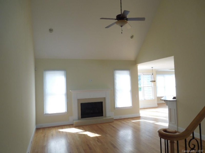 Property image 3 at 7919 Mountain Shore Drive, Sherrills Ford, NC 28673