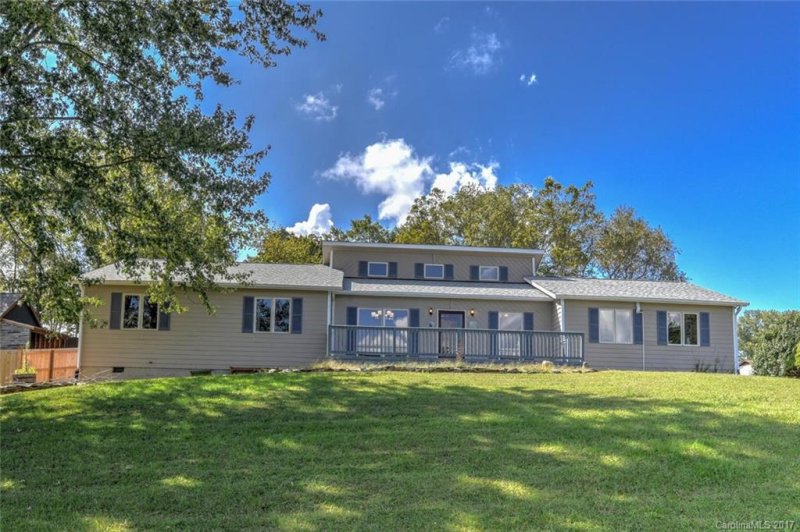 Property image 3 at 22 Pleasant Run, Asheville, NC 28806