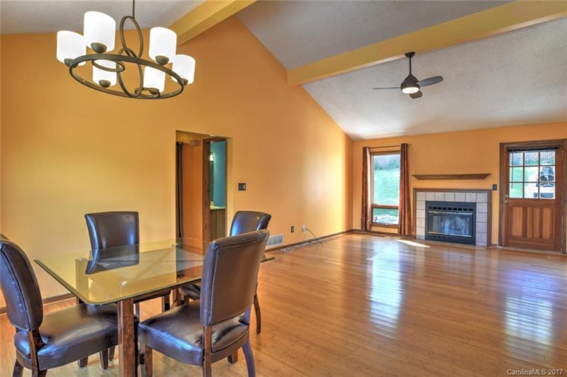 Property image 5 at 22 Pleasant Run, Asheville, NC 28806