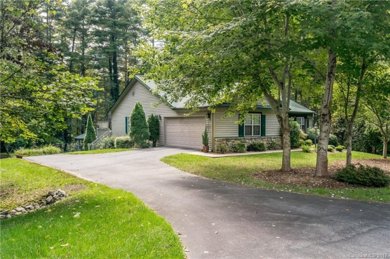 Property image 2 at 13 Tall Pines Road, Hendersonville, NC 28739