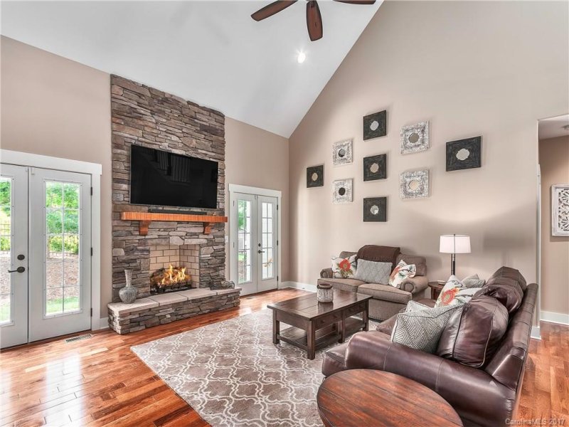 Property image 5 at 53 Ledgestone Drive, Fairview, NC 28730