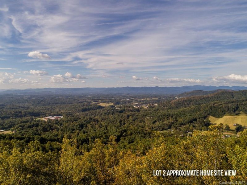 Property image 5 at 20 Longstreet Court, Weaverville, NC 28787