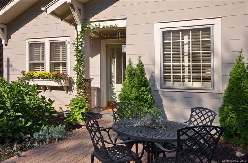 Property image 3 at 23 Melrose Avenue, Asheville, NC 28804