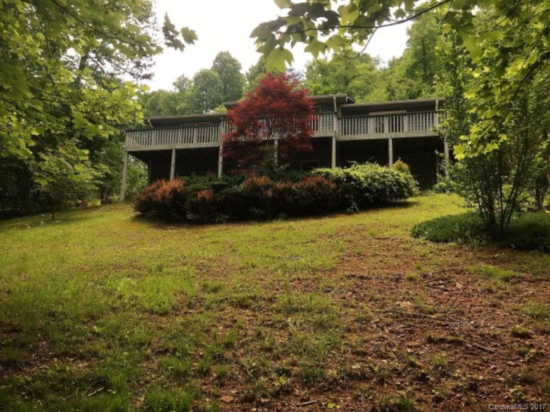Property image 2 at 22 Supreme Drive, Sylva, NC 28779