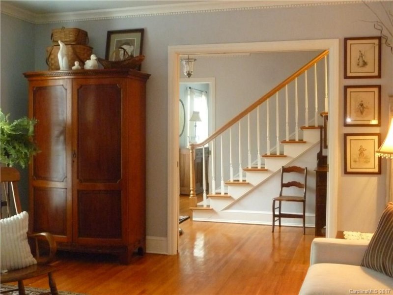 Property image 4 at 1311 Burtonwood Circle, Charlotte, NC 28212