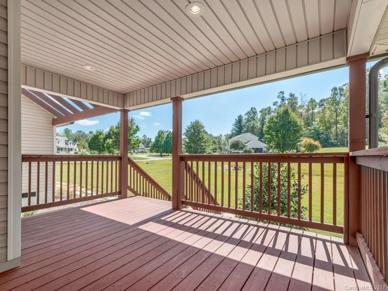 Property image 3 at 108 Terrace Field Trail, Flat Rock, NC 28731