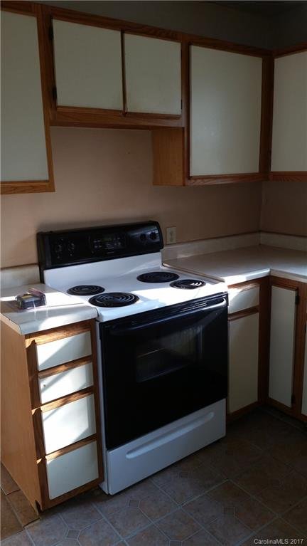 Property image 5 at 85 Fairfax Avenue, Asheville, NC 28806