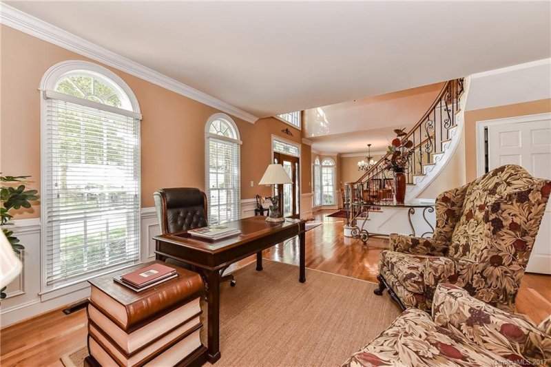 Property image 4 at 1621 Windy Ridge Road, Charlotte, NC 28270