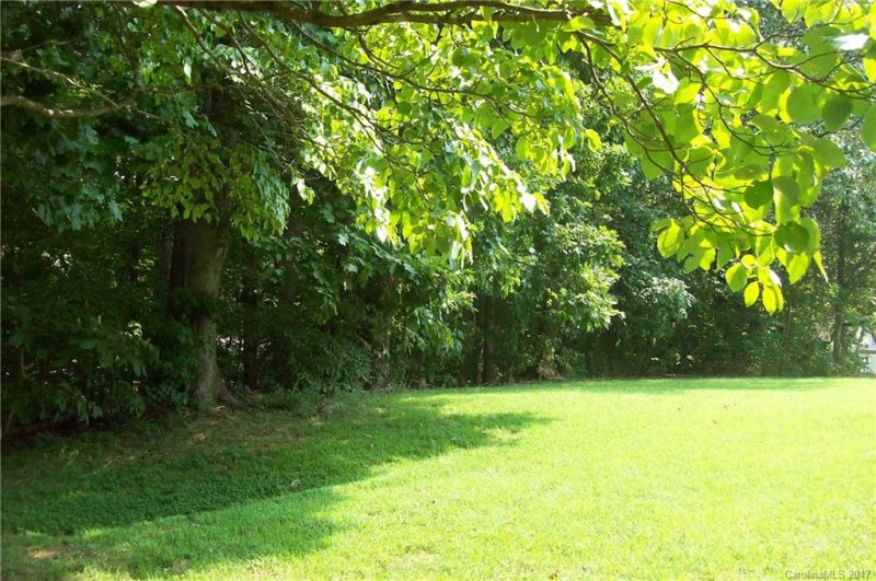 Property image 4 at 140 Barclay Lane, Mooresville, NC 28115