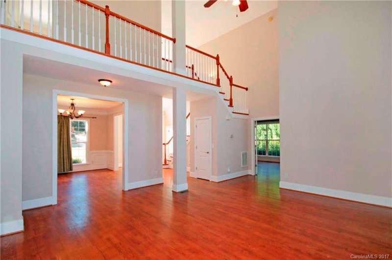 Property image 4 at 114 Normandy Road, Mooresville, NC 28117