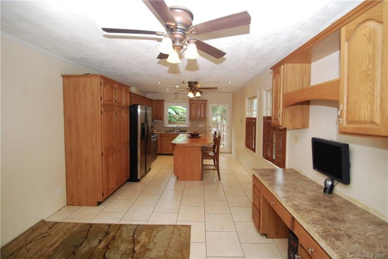 Property image 4 at 3929 Rockfern Road, Charlotte, NC 28217